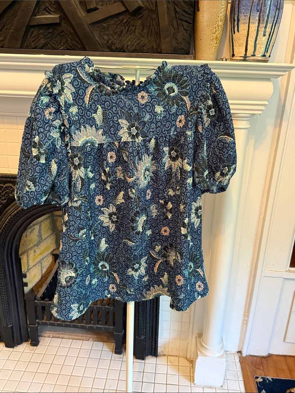 LOFT Blue Floral Puff-Sleeve Tunic Top- worn twice